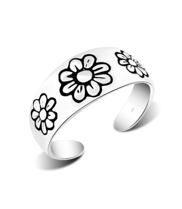 Toe Ring Circular with Floral Motif TR-45